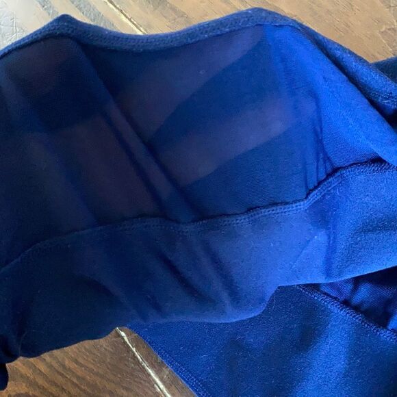 Fabletics Mila PowerHold High-Waisted Pocket Capri - Picture 7 of 7